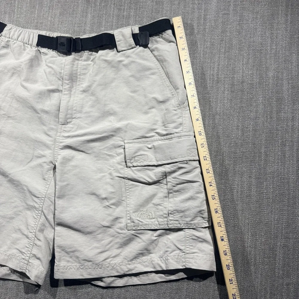 The North Face Shorts Mens 36 Gray Nylon Cargo Belted Hiking Travel Outdoor‎